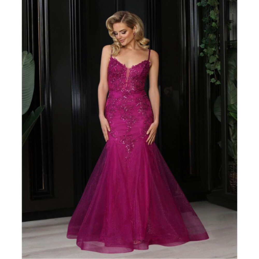 Magenta Evening Long  V-Neck Sleeveless Trumpet Dress By Royal Queen RQ8039